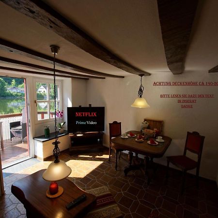 Altes Faehrhaus An Der Mosel Anno1633 Apartment Traben-Trarbach Bagian luar foto