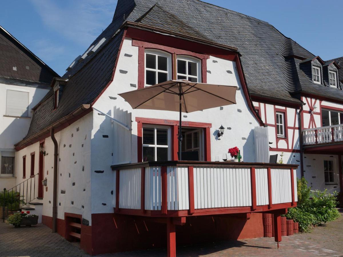 Altes Faehrhaus An Der Mosel Anno1633 Apartment Traben-Trarbach Bagian luar foto