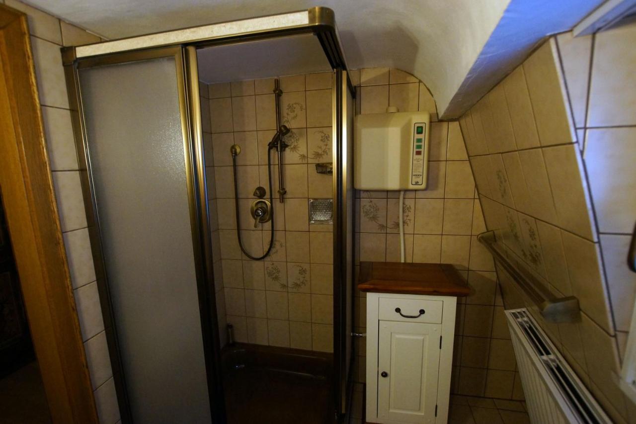 Altes Faehrhaus An Der Mosel Anno1633 Apartment Traben-Trarbach Bagian luar foto