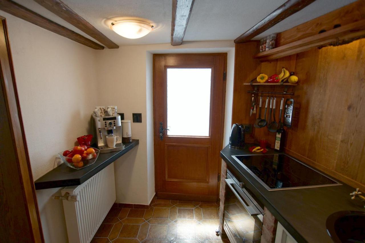 Altes Faehrhaus An Der Mosel Anno1633 Apartment Traben-Trarbach Bagian luar foto