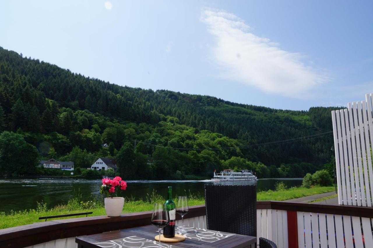 Altes Faehrhaus An Der Mosel Anno1633 Apartment Traben-Trarbach Bagian luar foto
